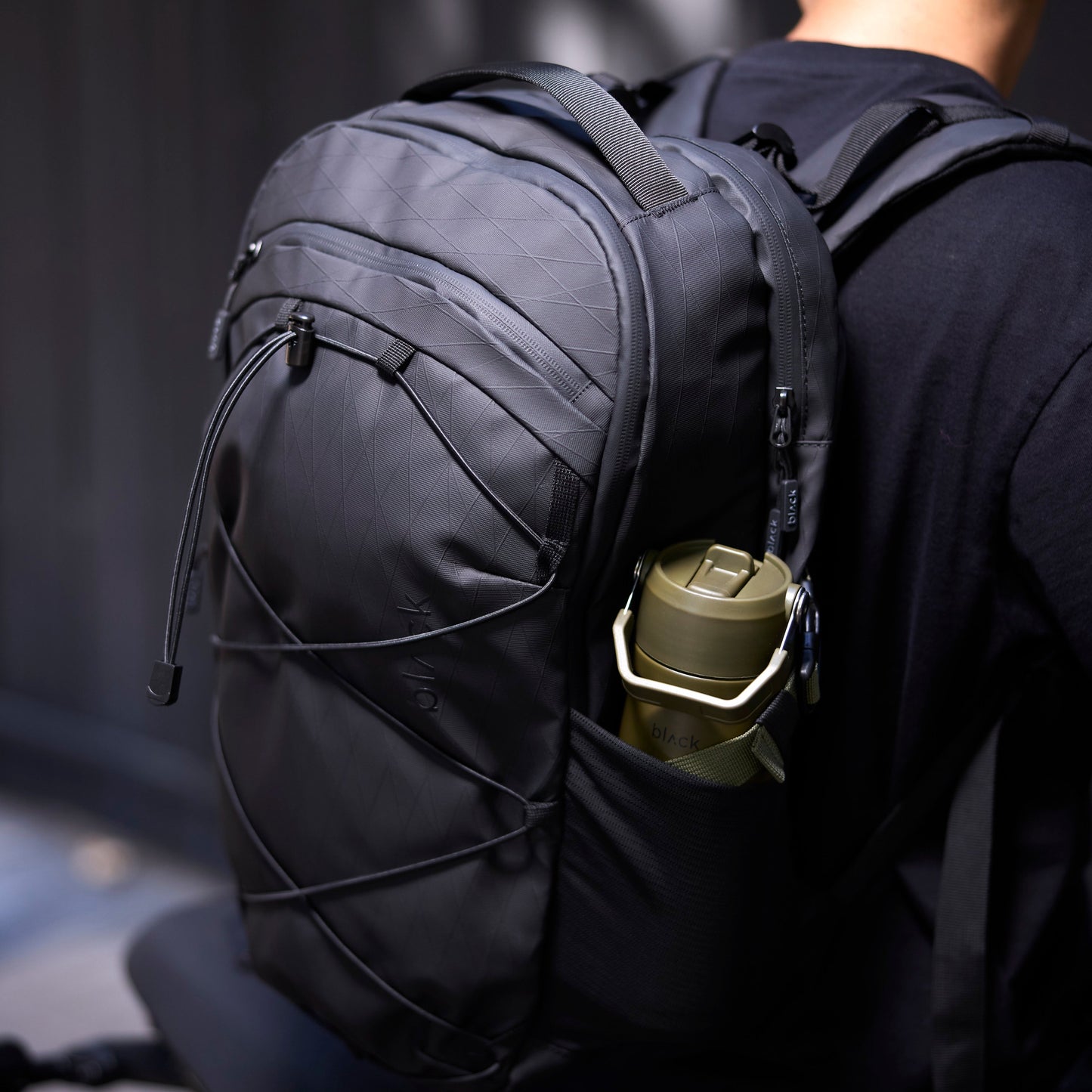 OUTDOOR BACKPACK / TECH ORGANIZER