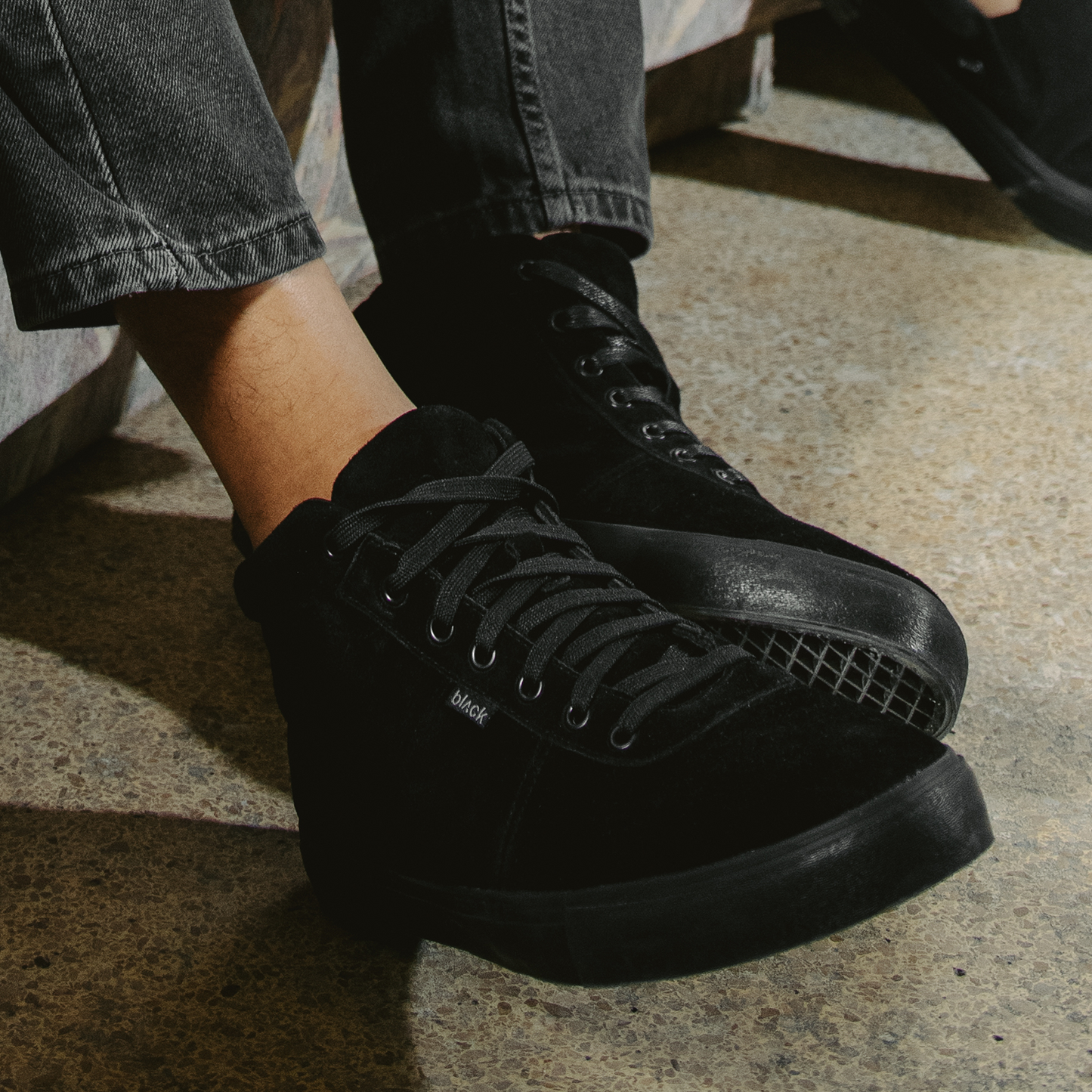 BROOKLYN SUEDE SNEAKERS