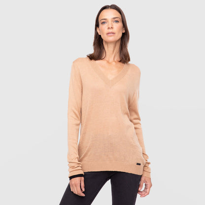 WOMEN SWEATER SOLID LINE