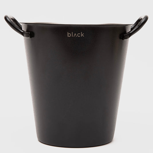 HIELERA BLACK